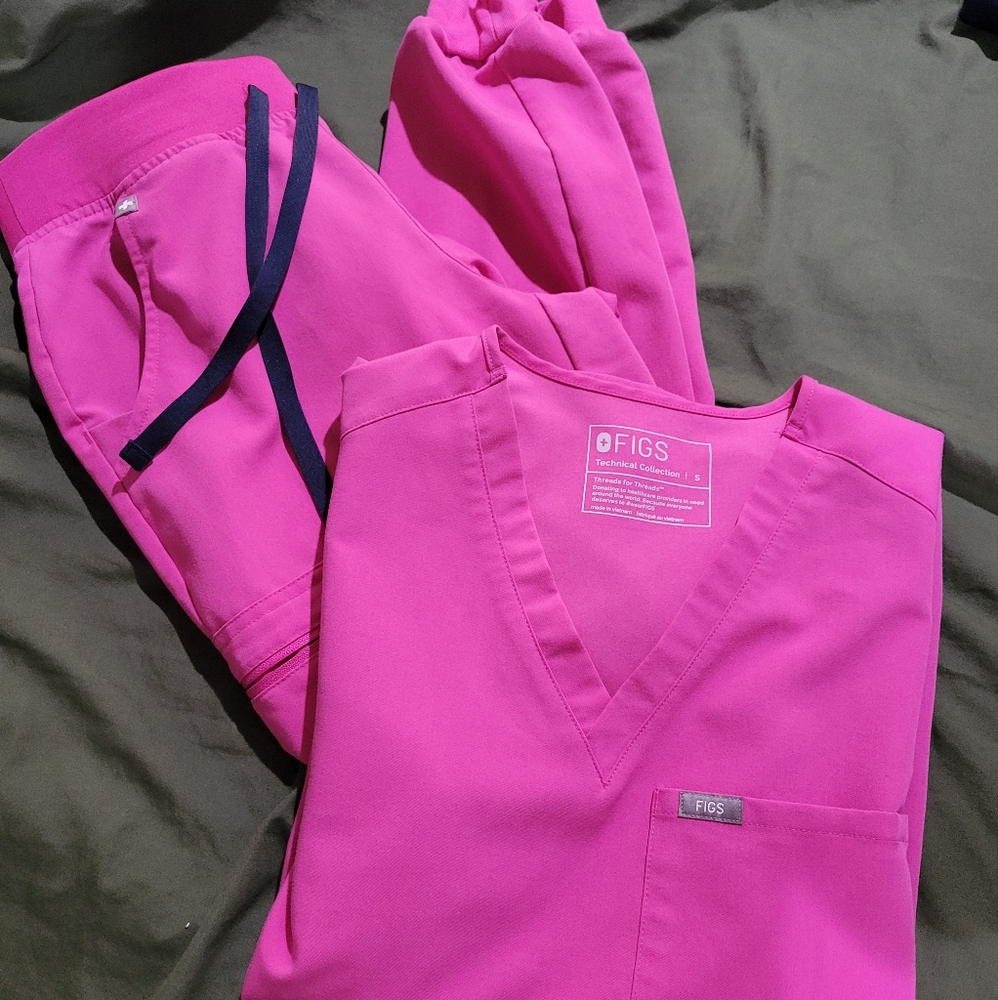 Figs Scrub Set